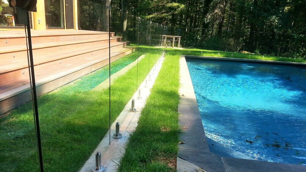 Glass pool fences 2