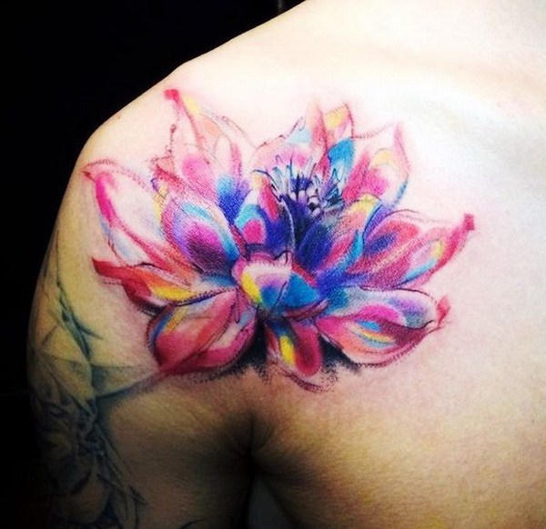 Colorido da Flor de Lótus da Tatuagem no Ombro