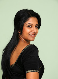 Vimala Raman Sexy and Hot Photos in Black Saree