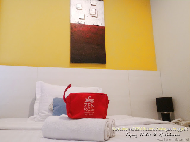 Staycation di ZEN Rooms Kuningan Anggrek, Topaz Hotel & Residence