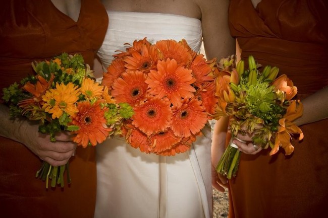 I LOVE the idea of using pumpkins as part of your decor