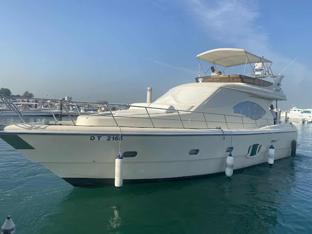 Luxury Yacht rental Dubai