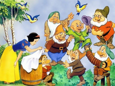 Dibujo de Blancanieves con los 7 enanos en el bosque