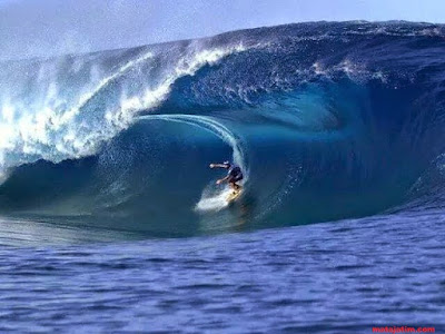 pantai plengkung, ombak terbesar di indonesia