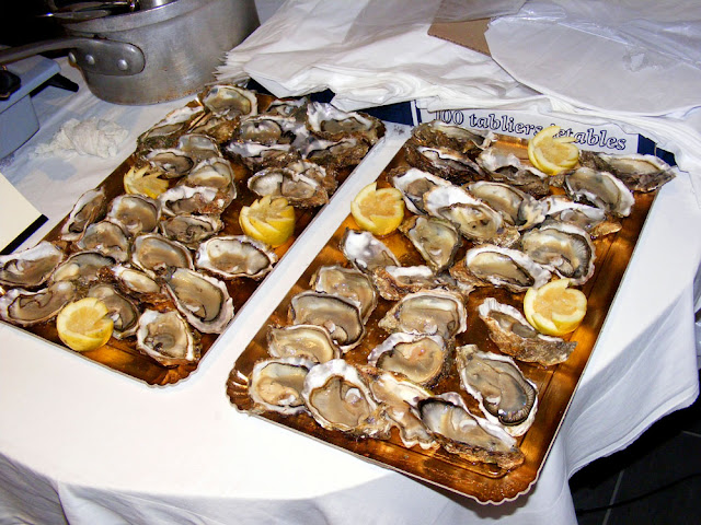 Oysters au naturel. Photo by Loire Valley Time Travel.