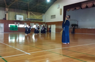 小学生組、走ってます