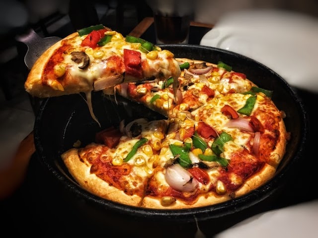 Easy chicken pizza recipe at home