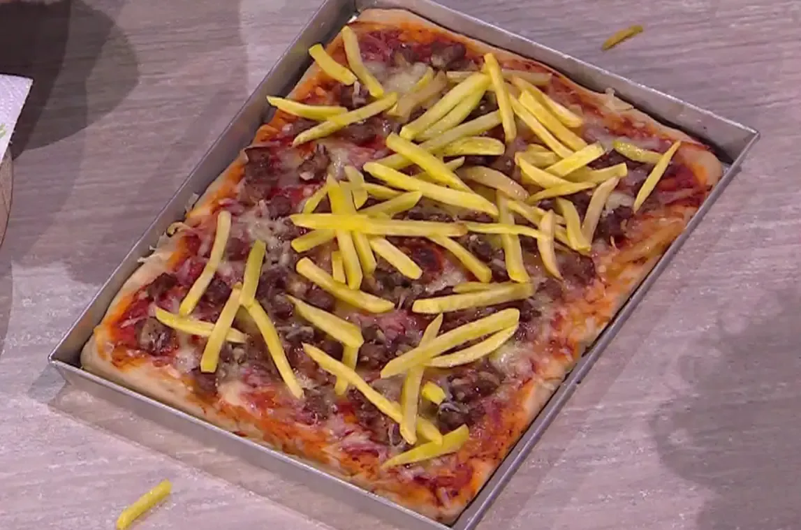 Pizza con le patatine fritte di Fulvio Marino