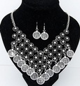 http://www.stylemoi.nu/flower-net-coin-trim-necklace-and-matching-earrings.html