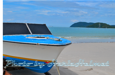 boat and seashore