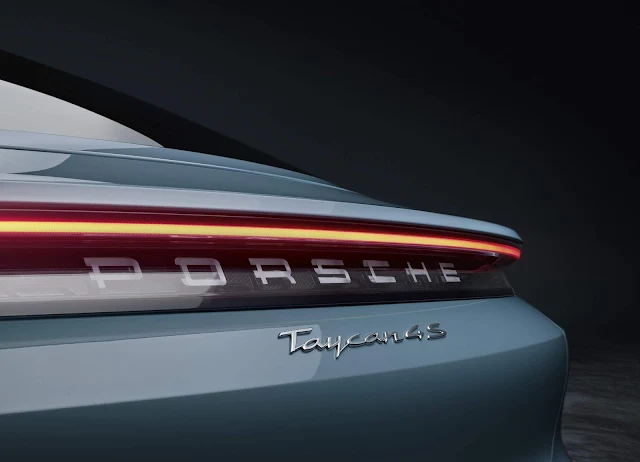 Porsche Taycan 4S elétrico com autonomia de 463 km chega ao Brasil em 2020