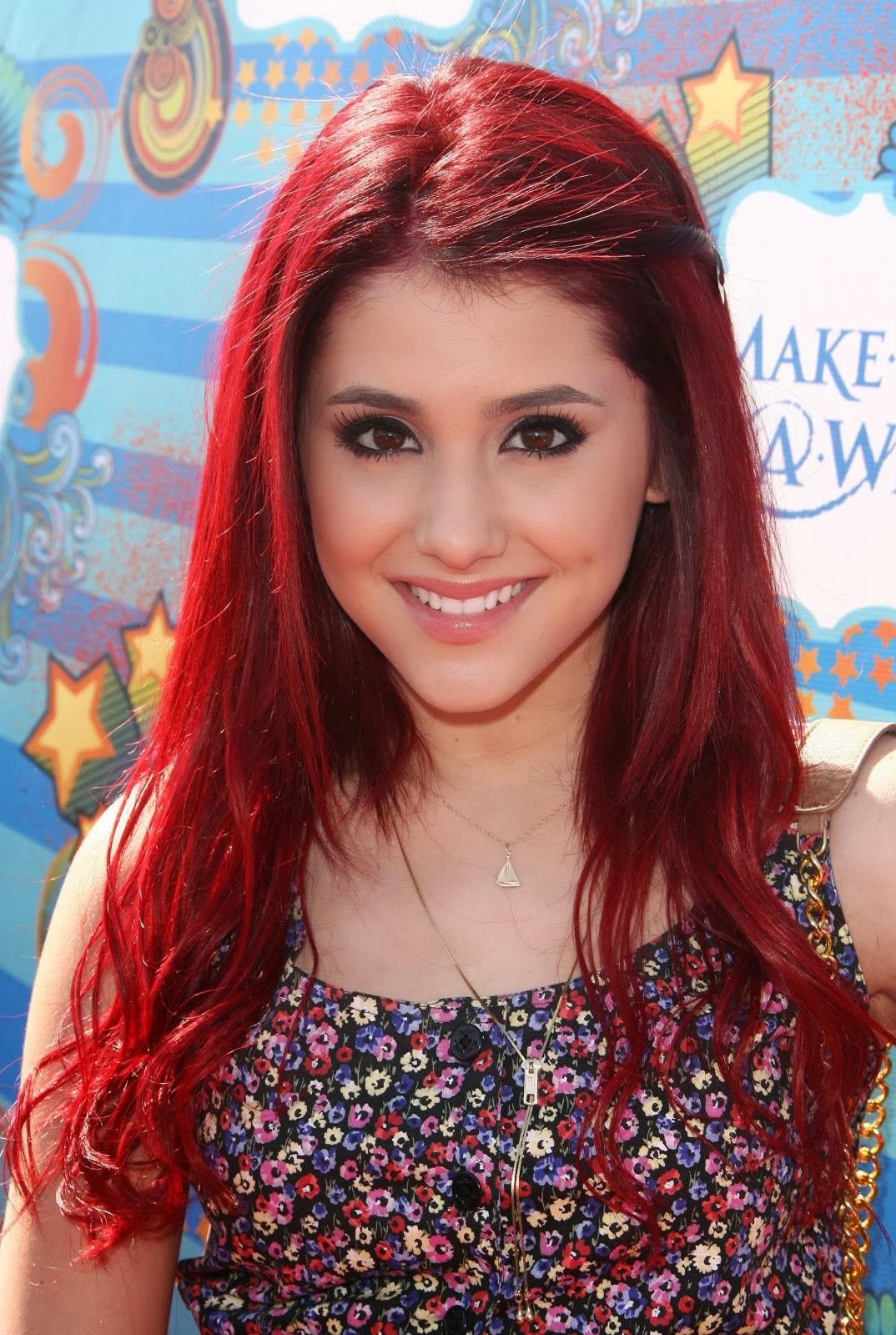 Ariana Grande Hair Style  Celebrity Magazine