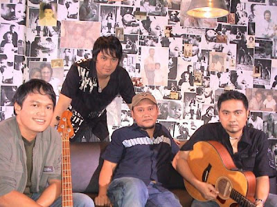 Ada Band - Karena Wanita Ingin Dimengerti MP3