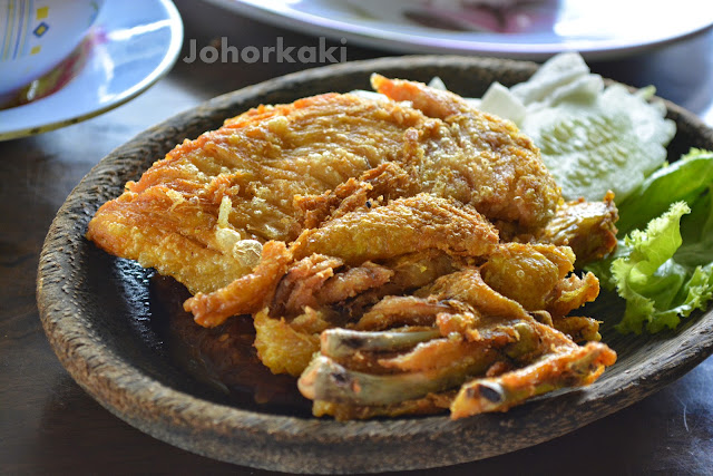 Warung-Top-10-Ayam-Penyet-Ais-Buah-Johor-Bahru-Kampung-Pasir-Putih