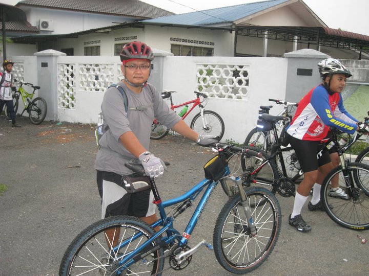 Prima Riders Cycling Club (PRCC): Kayuhan Pecah Mental 
