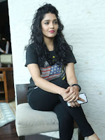 Ritika Singh New Hot Photos Collection