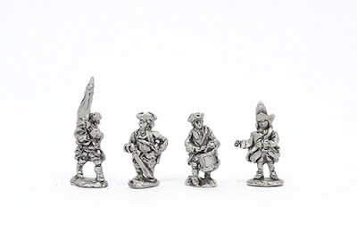 GNR5 Grenadiers in tall mitre