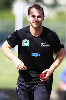 Kane Williamson bowled Jonathan Trott through the gate .