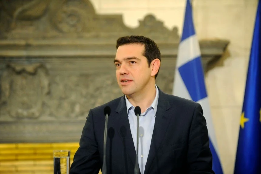 Τσίπρας: «Δίνουμε αγώνα για εδραίωση της λαϊκής κυριαρχίας» Τσίπρας: «Δίνουμε αγώνα για εδραίωση της λαϊκής κυριαρχίας»