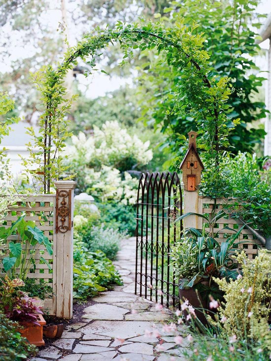 Lady Anne's Cottage: Charming Garden Gateways...