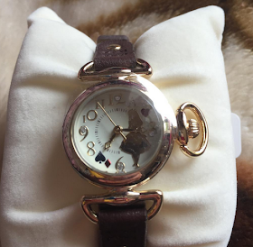 Montre Alice in Wonderland 