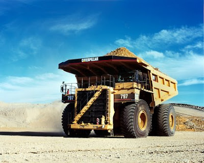 CAT 797 Worlds Biggest Truck