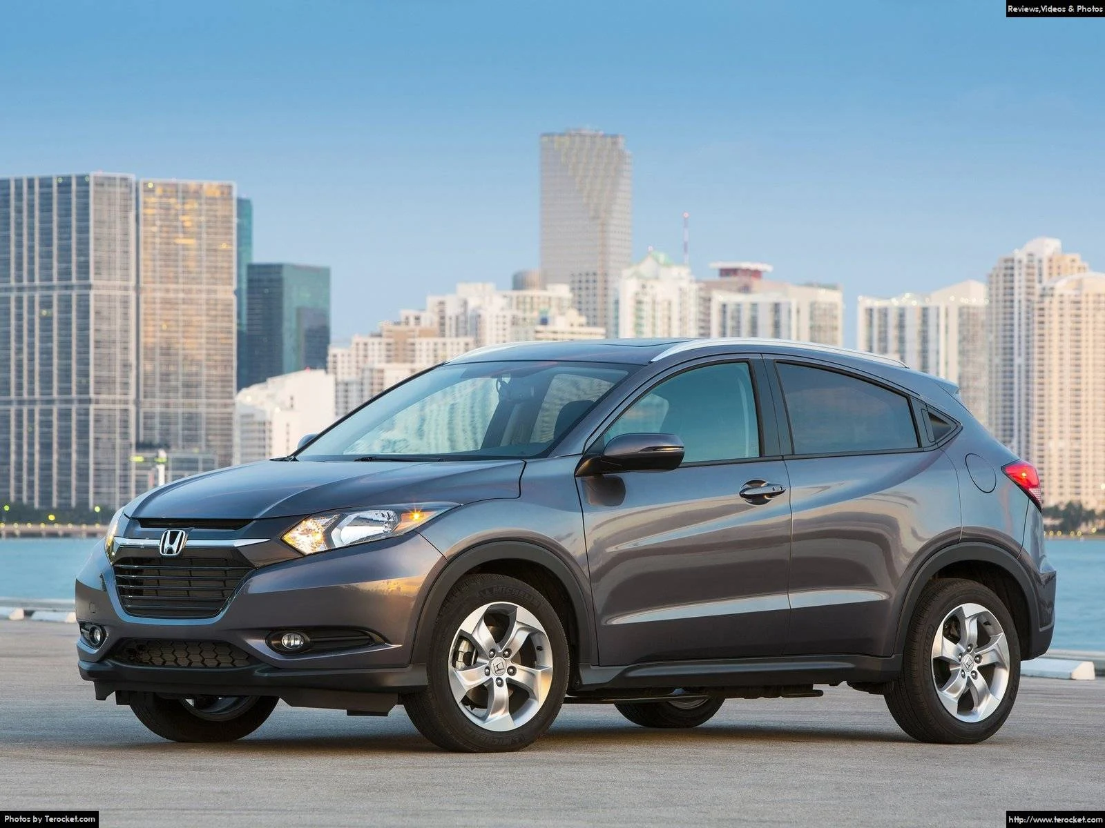 Hình ảnh xe ô tô Honda HR-V 2016 & nội ngoại thất