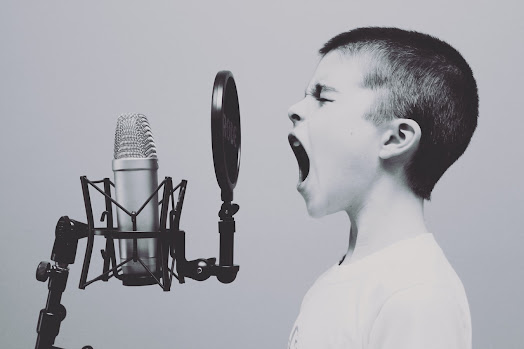 5 steps to become a voice-over talent success