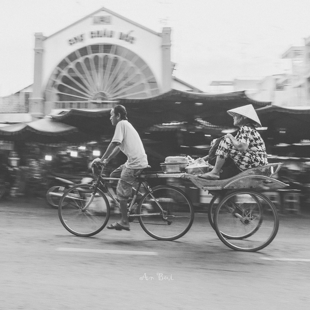 Go to market by rickshaw