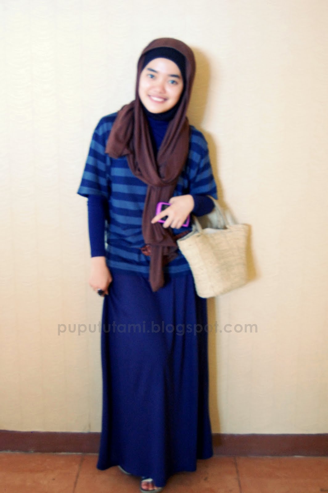  Model  Baju  Muslim Casual  Stripped Tutorial Hijab