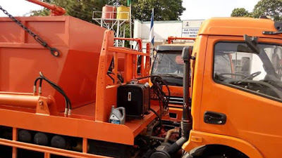 Gov Ayade imports more waste disposal trucks to combat waste management in Calabar (Photos)