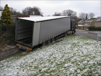 Epic Parking Fails Seen On www.coolpicturegallery.us