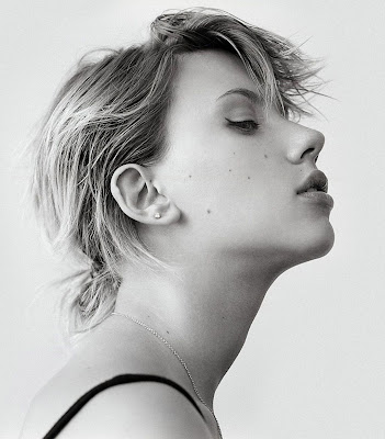 scarlett johansson haircut. New Scarlett Johansson Short