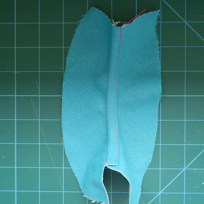 Flat felled jeans seam step 5. The finished seam.