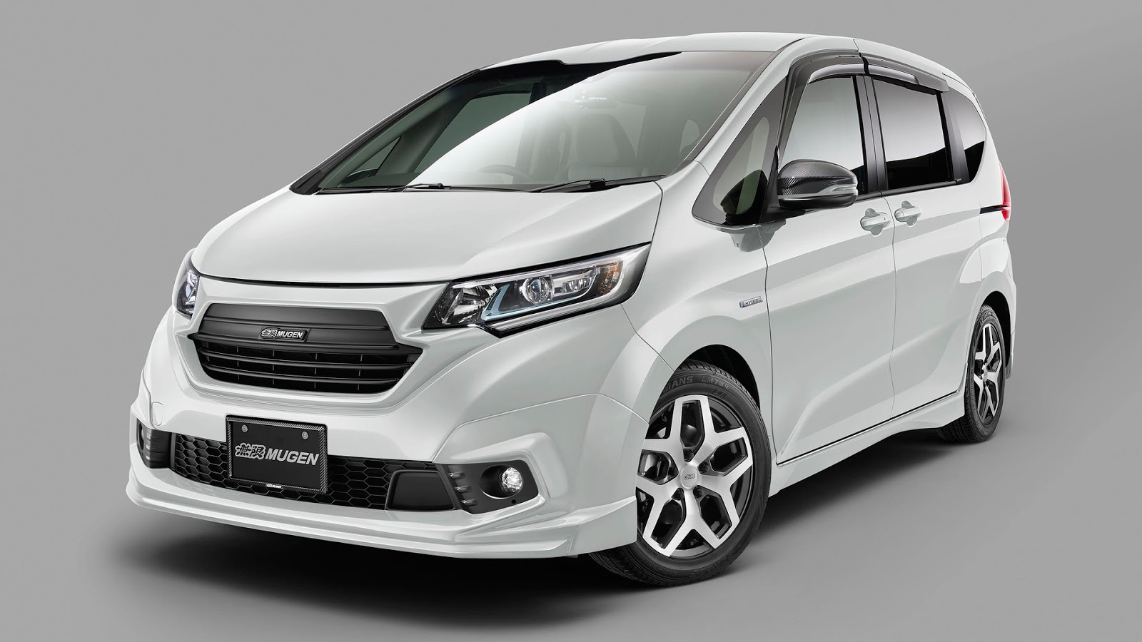 Tiga Modifikasi Keren Honda Freed VIVA