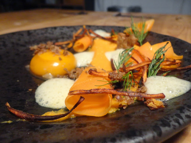http://emancipations-culinaires.blogspot.com/2015/03/assiette-sur-fond-de-frigo-carotte.html