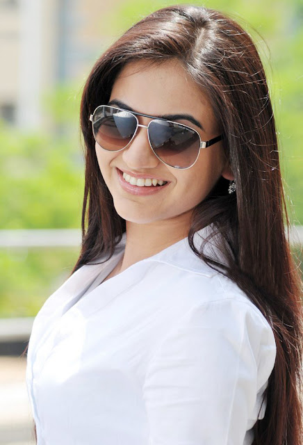 Aksha Latest Stills