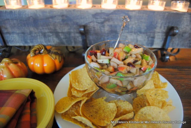 Fall Salsa at Miz Helen's Country Cottage