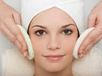How to maintain softness of skin by using milk at home