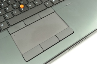 HP EliteBook 8770w TouchPad