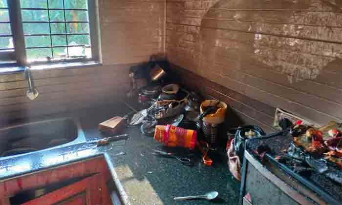 House Caught fire after gas leak, Fire, Pathanamthitta, News, Local News, Kerala