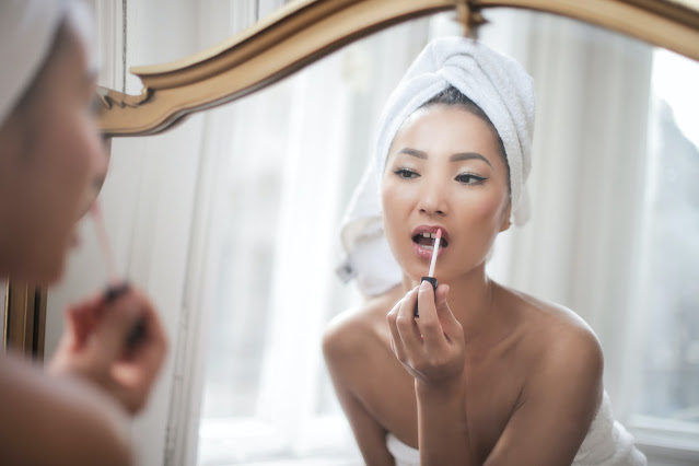 چہرے کو نرم و ملاٸ اور خوبصورت رکھنے کے اہم راز Important Secrets to Keep Your Face Soft and Beautiful