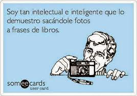 Meme de humor sobre intelectuales