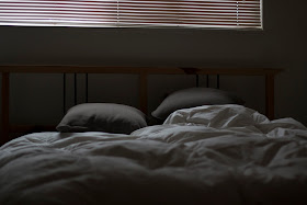 5 Ways to Stay Healthy This Winter-sleep-bed