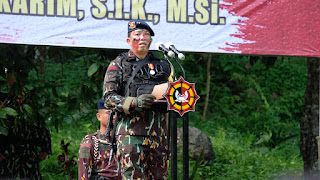 Kapolda Banten Pimpin Upacara Pembaretan Bintara Remaja Satbrimob Polda Banten Angkatan 49