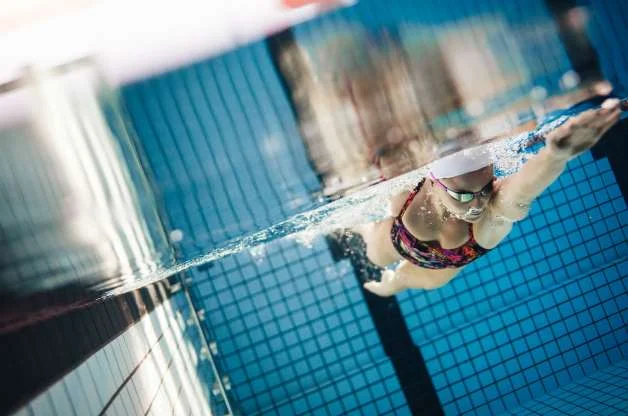 Natação ou esportes aquáticos em geral: 18%