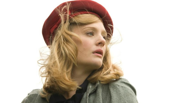 Romola Garai Hd Wallpapers