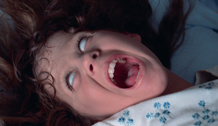 Linda Blair como Regan no filme 'O Exorcista', de William Friedkin