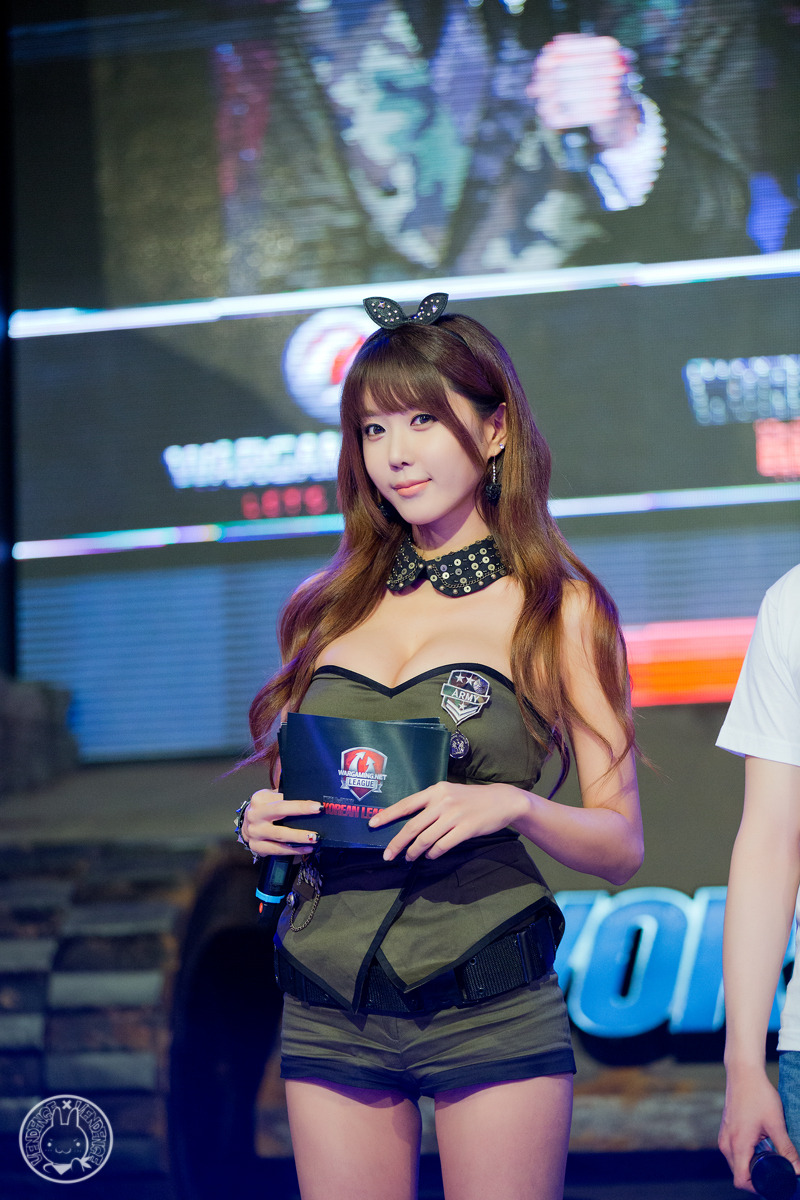 Heo Yoon Mi at World of Tanks Korean League | Korean ...