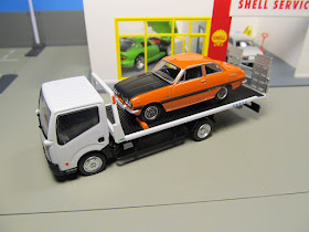 Tomica Limited Vintage    Safety Loader 